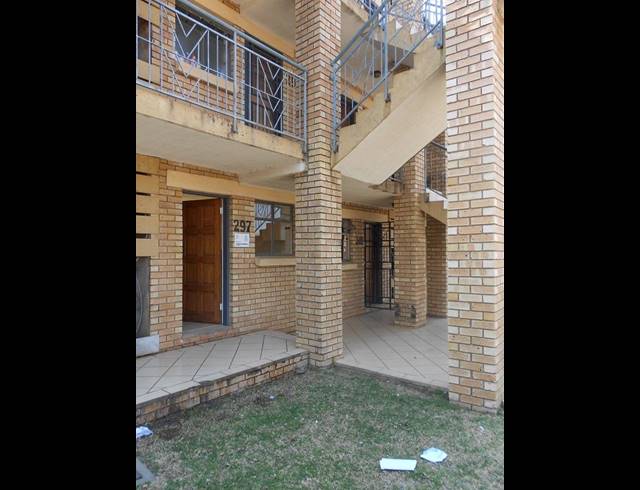 2 BEDROOM PROPERTY TO RENT IN KARENPARK